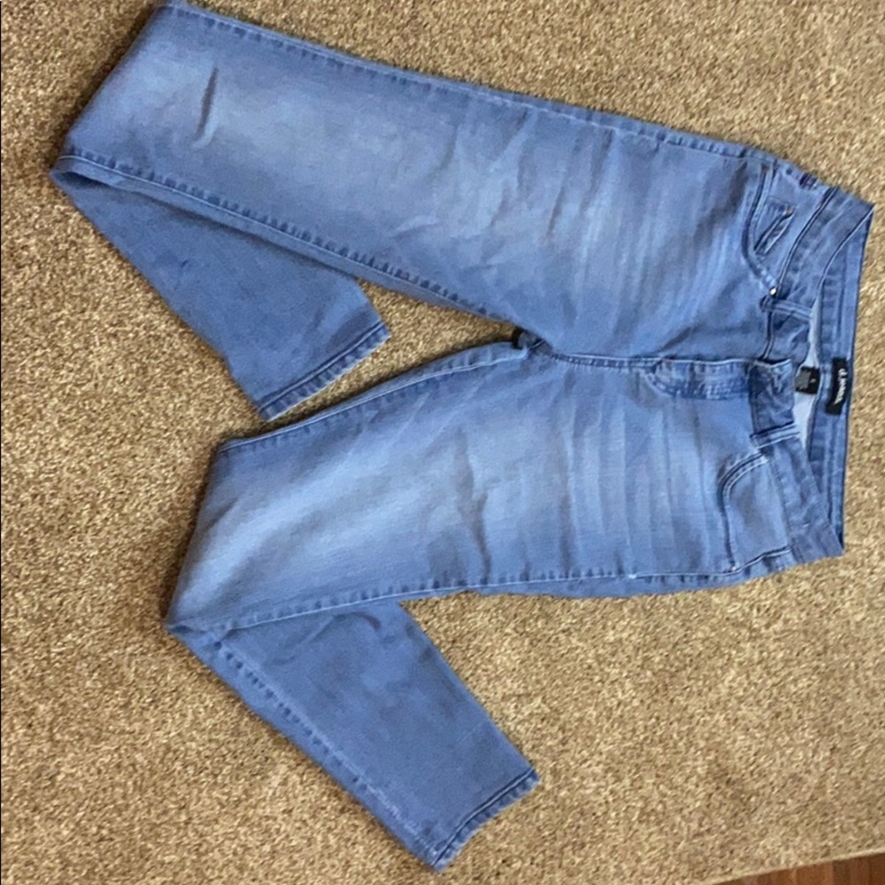High waisted jeans